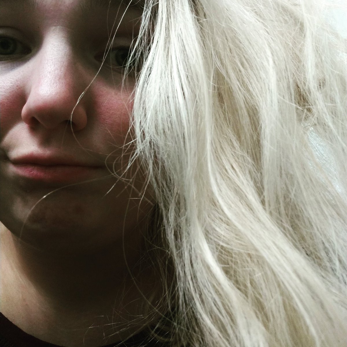 MoskiDoodles's tweet image. I'm def not sitting on the tub scrolling socials- when I should be prepping for my #PCBuild 

#letsbuild #firstpc #bored #needtofocus #gethyped #msi #corsair #fractal #fractaldesign #nzxt #newegg #twitch #twitchstreamer #Girlstreamer #makeitpretty #makeitrainbow #makeityourself