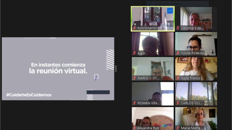 👩‍💻 #Hoy se realizó un nuevo encuentro virtual de #ComisaríasCercanas, en el que escuchamos inquietudes, consultas y propuestas de los vecinos de la #Ciudad para mejorar la #seguridad en su comuna. 😀 #CABA #GCBA #ParticipaciónCiudadana #Cercanía #EscuchaActiva #Comuna1