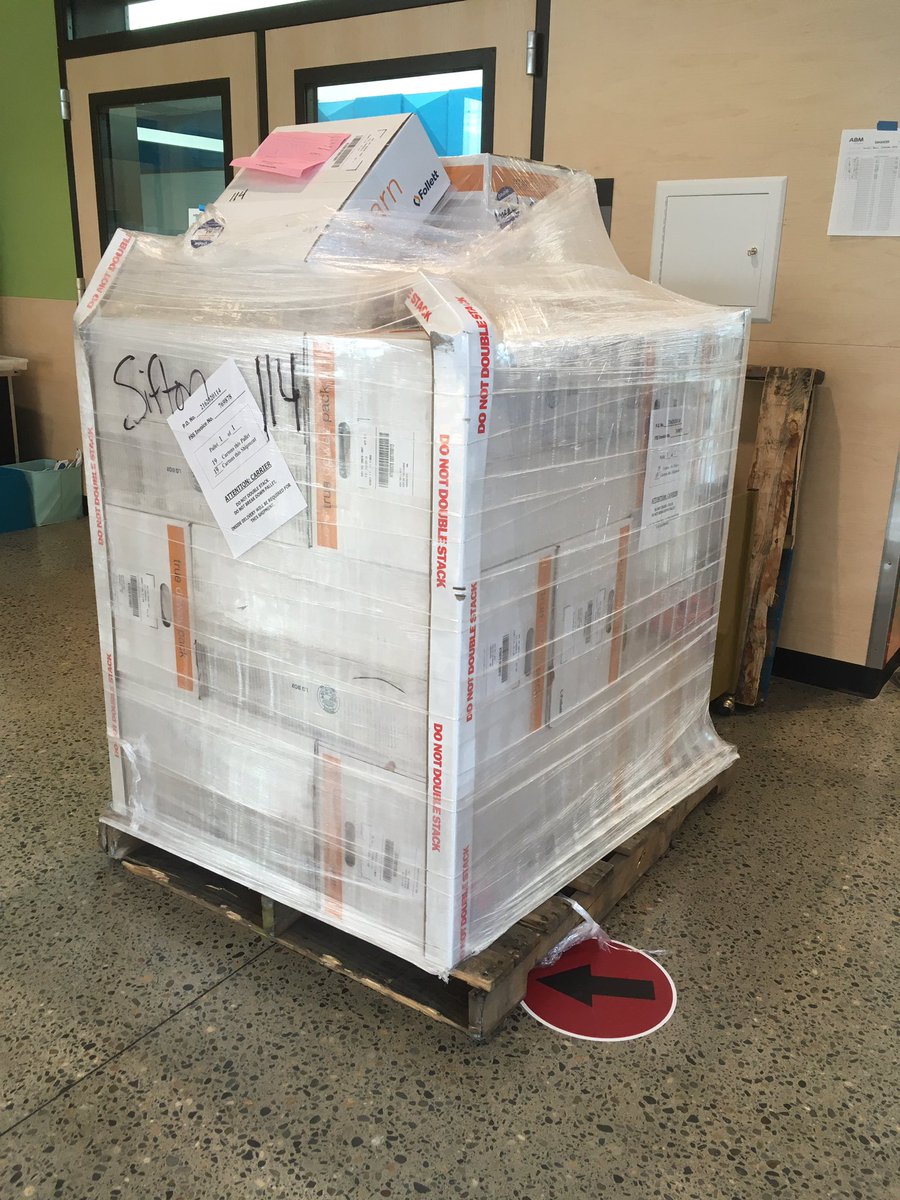 Jenn Moe tweet media