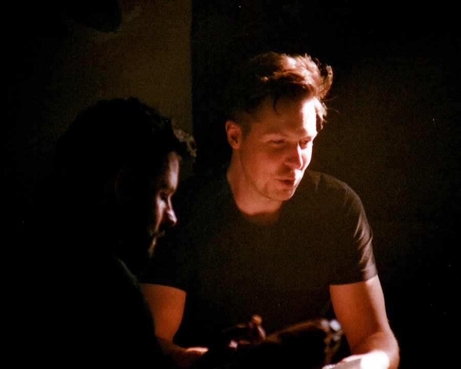 The look of anticipation right before inhaling a giant sushi platter. #soysauce
.
.
.
.
.
📸: <a href="/thatgoodgraphic/">Justin Alexis</a>
#themanwho #themanwhoband  #alternativerock  #alternative #sushi #buds #full