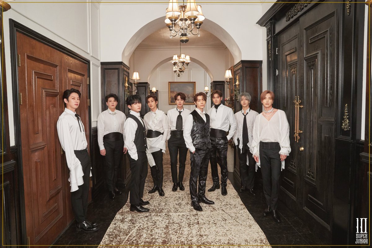 whatthekpop1's tweet photo. #SuperJunior to release their 10th album "The Renaissance" on February 16. #kpop https://t.co/XcPCy1r6P0
