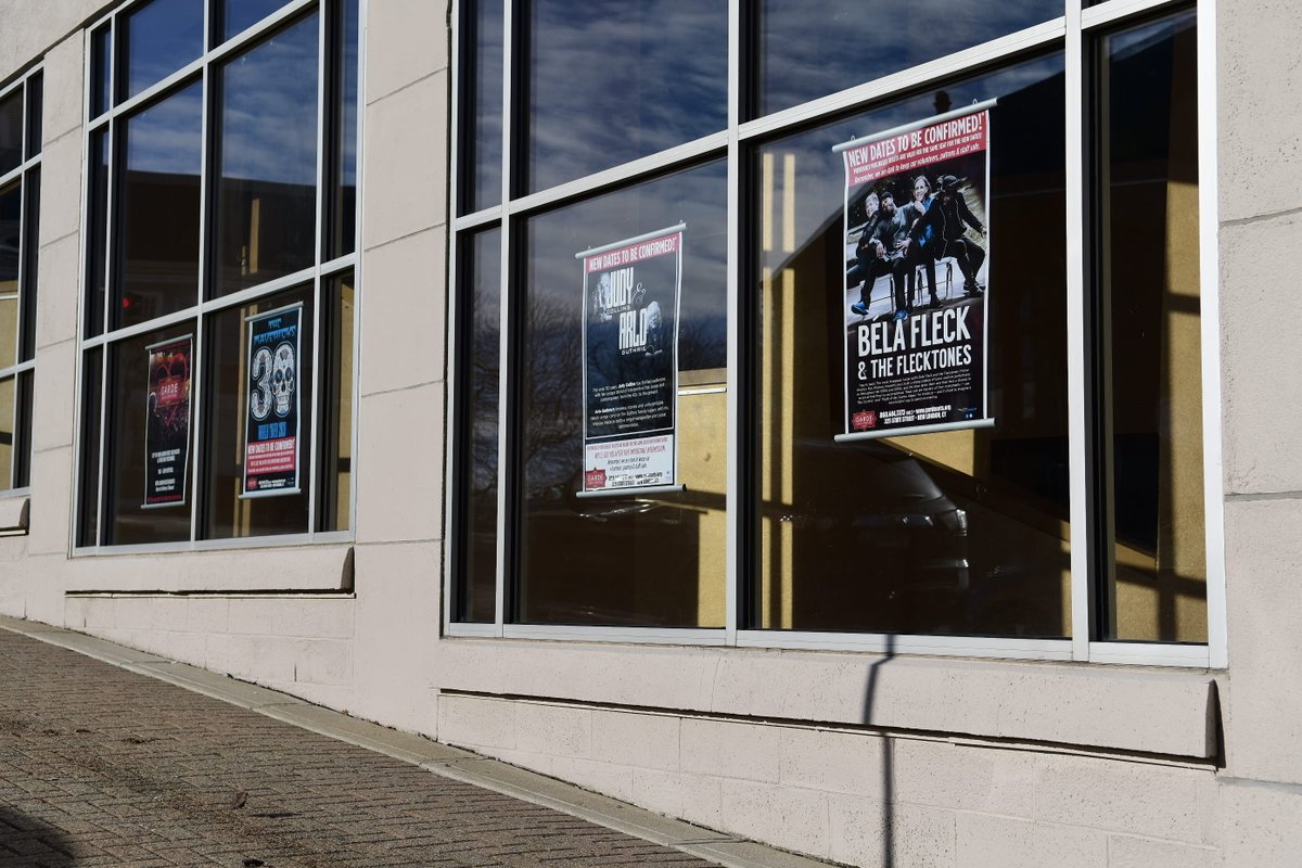 mycoolrobot's tweet image. Bela Fleck coming to the Garde!