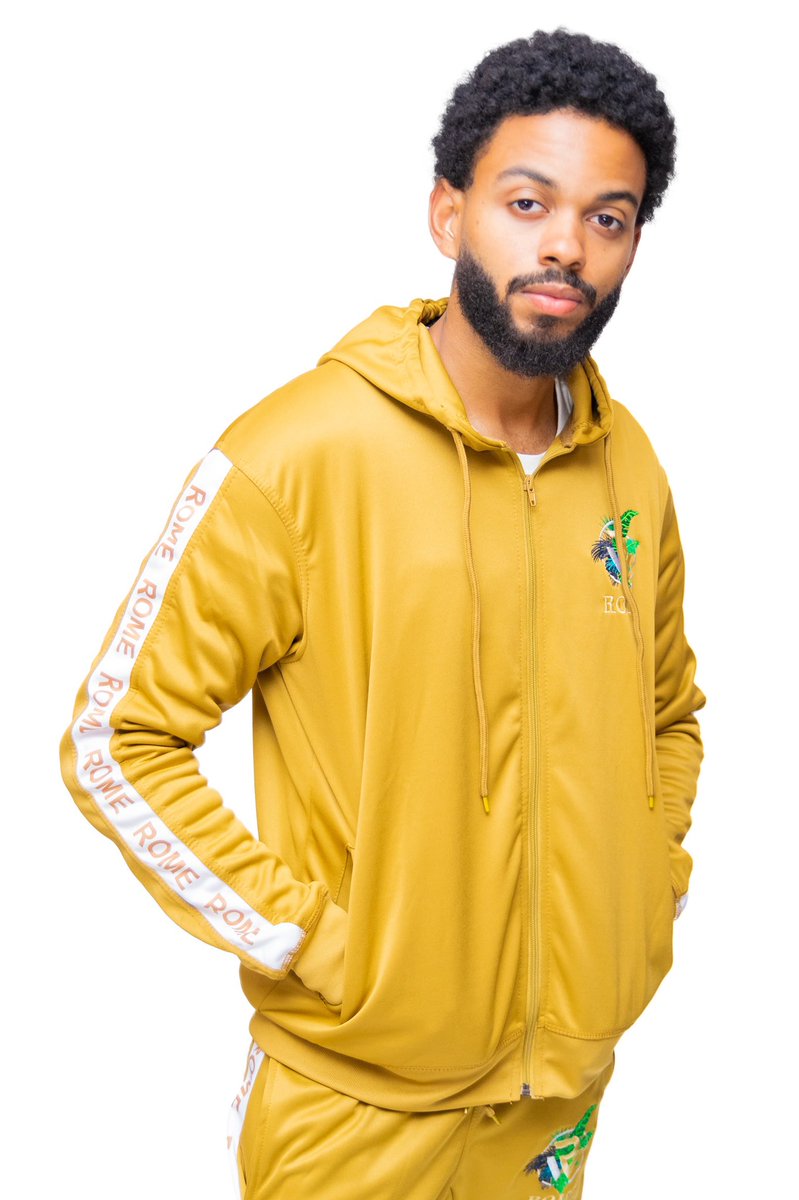 romewears's tweet photo. ROME TROPICAL LEAVES COLLECTION is out. If you want this on you, Holla so you can have it.

Tap the link in our bio to shop now #explorepage #viral #clothingbrand #fashion #apparel #apparelbrand #usa #baltimore #dmv #washington #clothingline #urbanwears #lifestyle #style #trendy https://t.co/GR4IBKaZCV