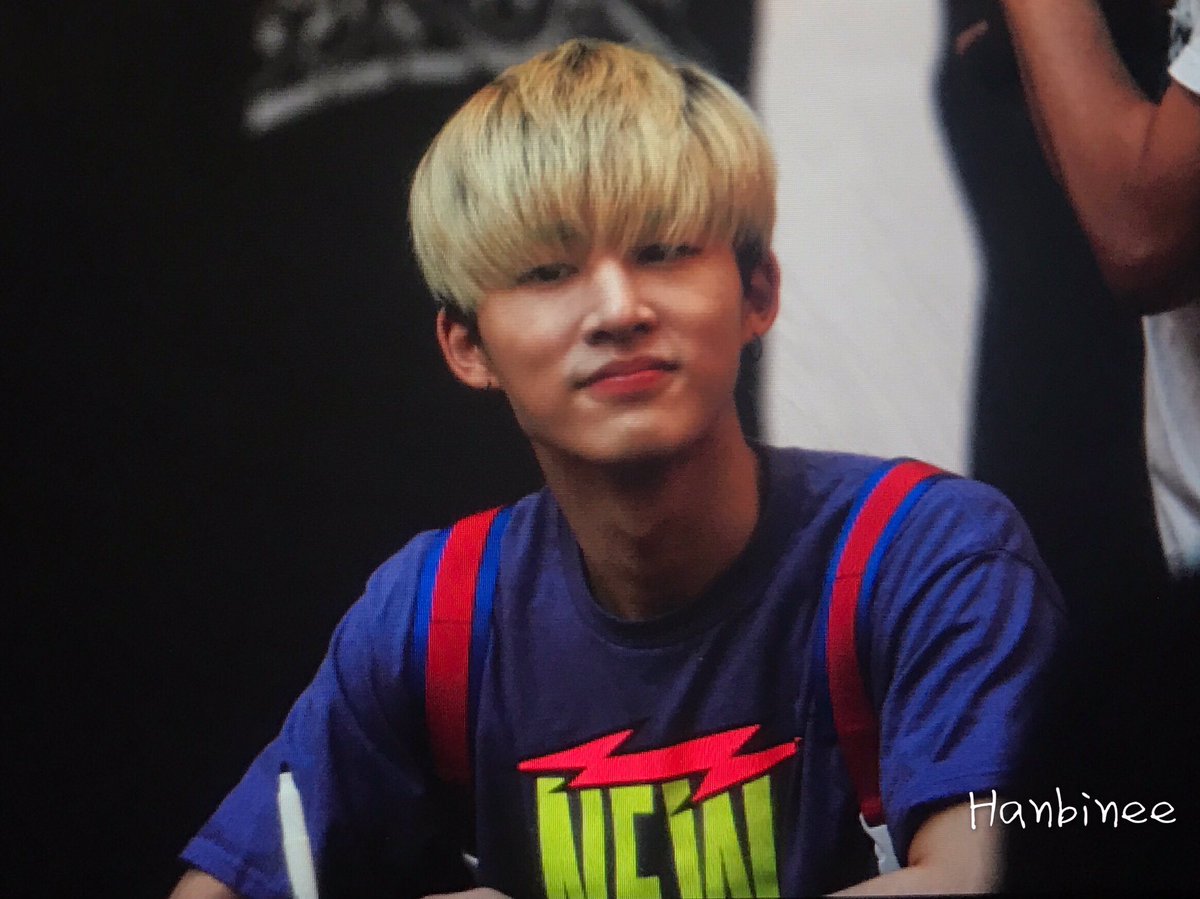 hourlyhanbin's tweet photo. #HANBIN #김한빈 #비아이 https://t.co/PBEhsD1JkB
