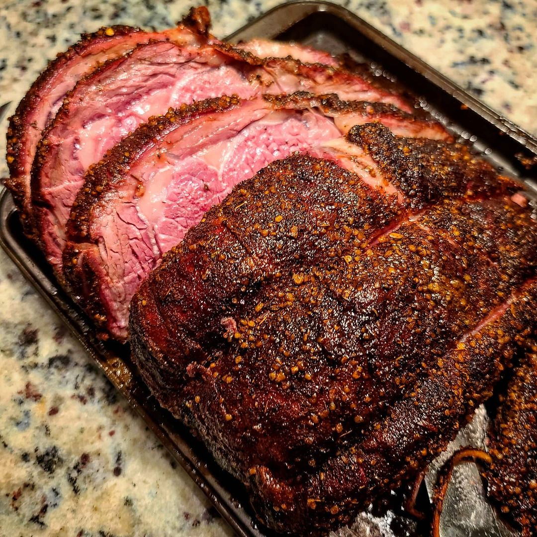 prime rib🍴 smoked on a Pitts &amp; Spitts🍴by <a href="/CraigTabor_/">Craig Tabor</a>🍴#primerib #smokedprimerib #smokedmeat #meatlover