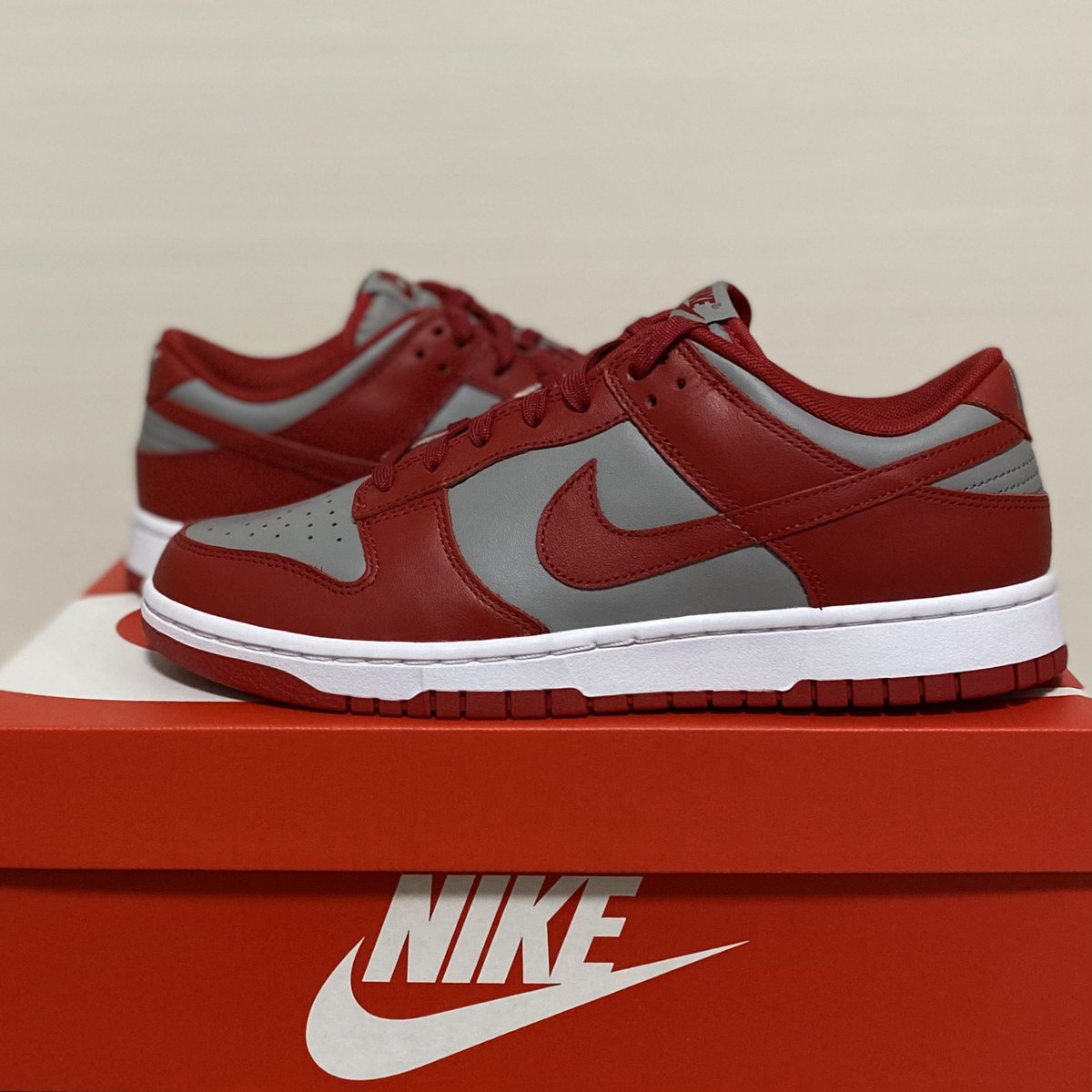 Shin1r0_kicks's tweet photo. New Kicks 👟🔥
Nike Dunk Low Retro Medium Grey Varsity Red ✔︎🔥
#Nike #Dunk #Low #Retro
#MediumGrey #VarsityRed
#ナイキ #ダンクロー #レトロ
#ミディアムグレー #バーシティレッド https://t.co/ojTglrdSgj… https://t.co/Xpaz0wDokQ