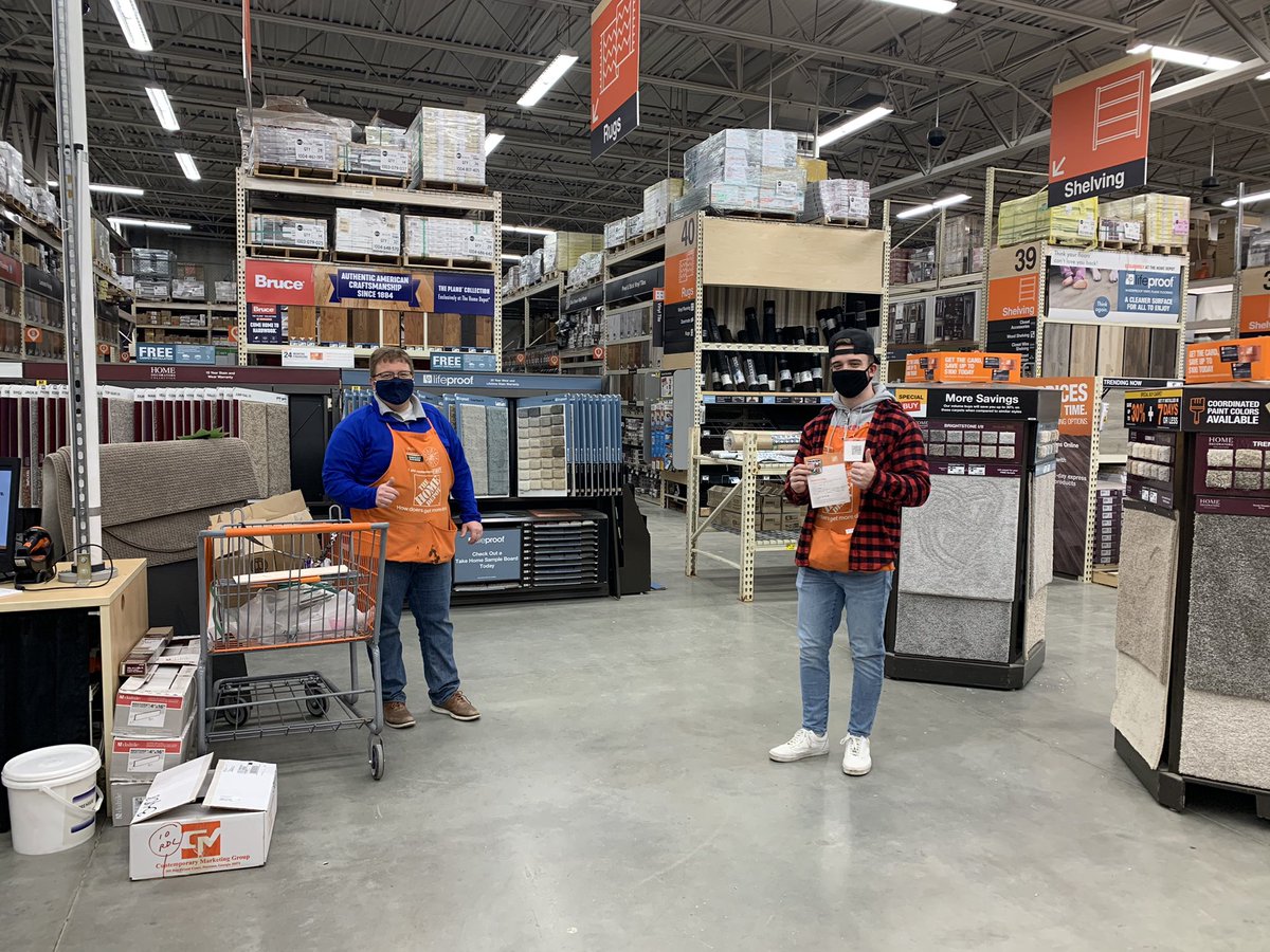 thebirsk's tweet photo. Jack of all trades. Thank you so much Josh for covering 3 different departments in one day. @EgregoryHD @whipplenh @stevenlongmoor1 #3408proud https://t.co/jQoGXPXE7w