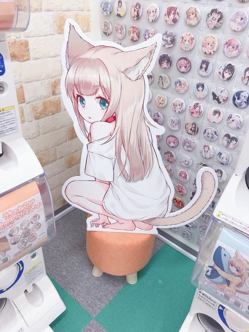 昨日ブレンドリームパークさんに行ってきました٩( `ω' )و
店内がきなこ尽くだったよー!
サインもしてきたよ??
#うちのねこが女の子でかわいい 