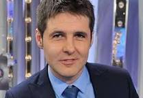 ErnestoEkaizer's tweet photo. Hoy por ti. Jesús Cintora dio positivo ayer 7/1 en la PCR antes de comenzar "Las cosas claras" Ahora mismo se ha echado a descansar. ¡Jesús me ha cobijado, querido y respaldado tanto a diario, junto con todos vosotros! Ayer por mi, hoy por ti. Salud.¡A superarlo!¡Todos con Jesús! https://t.co/GIDEOsHMi8