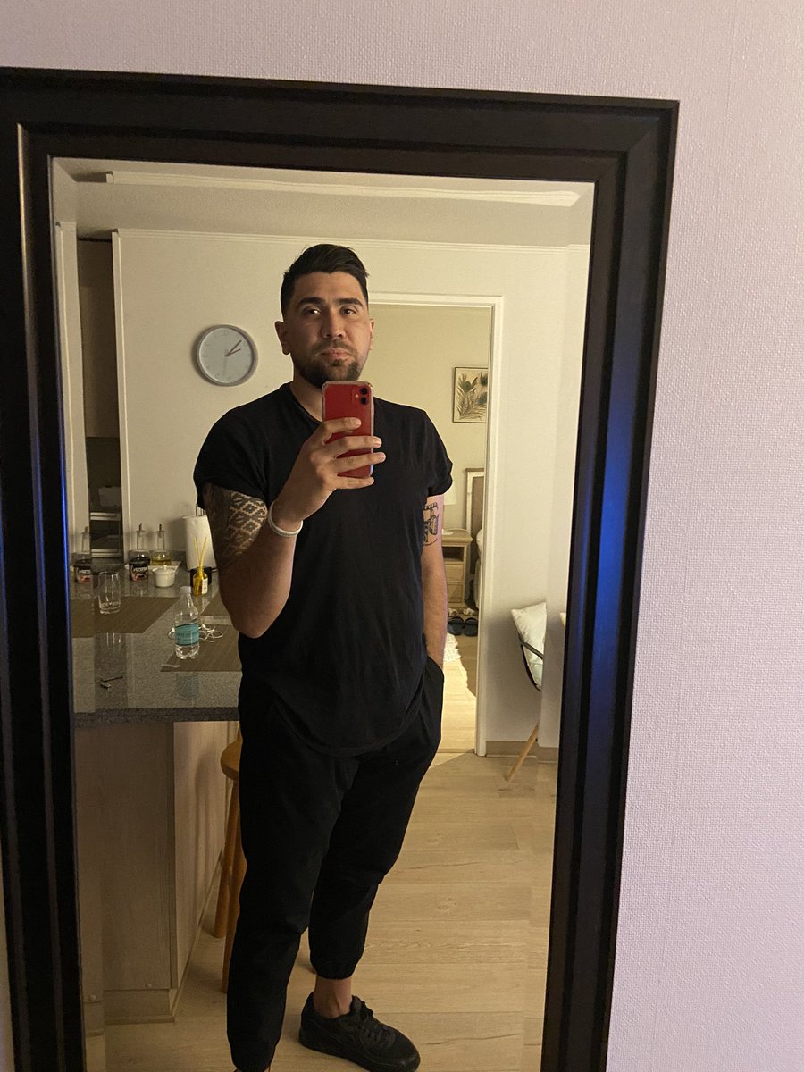 seba_hott's tweet photo. #onlyfans #onlyfanspromo #manyvids https://t.co/hgWQpHmJX6 https://t.co/jW6cW4uBHb