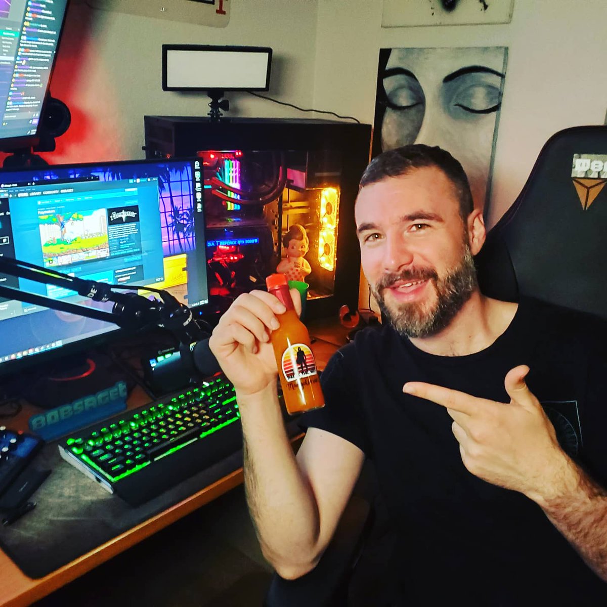 80bsaget's tweet image. A sub from the stream sent my his homemade hot sauce !!! Its actually bomb dude, sweet and spicy rare candy; Thank you charmizzzard #mangalorian #hotsauce