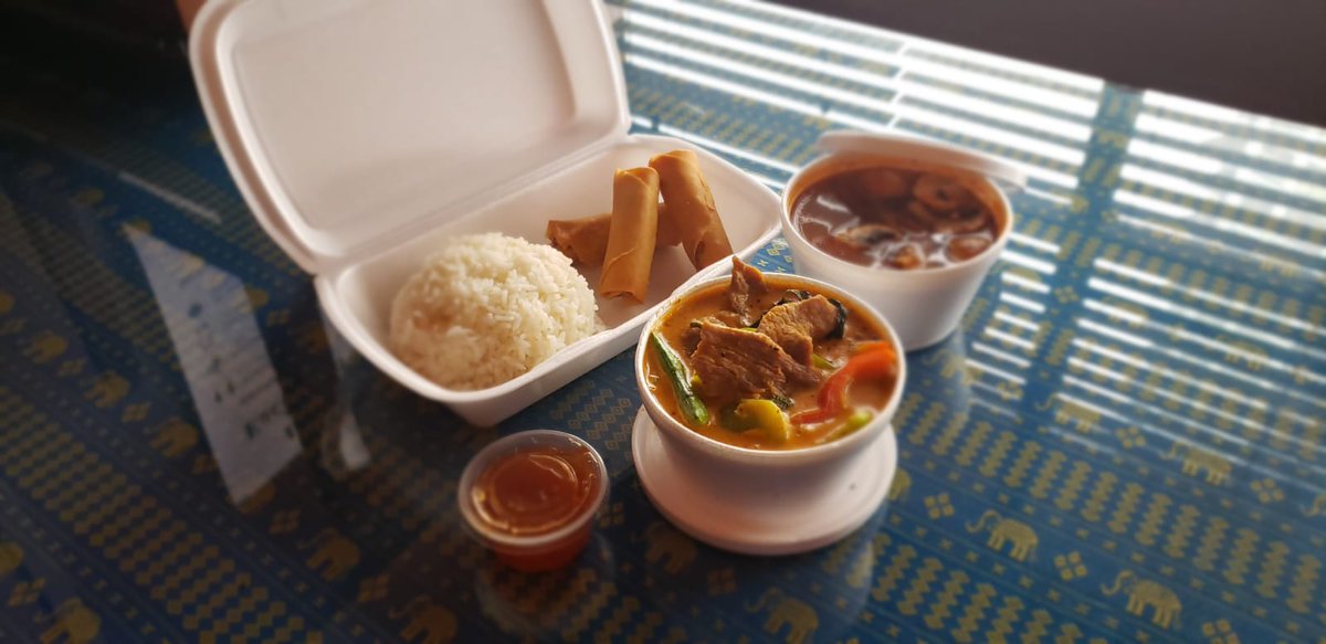 sharonyeo's tweet photo. Chinatown Dining Week starts in one week! $10 and $18 takeaway specials from 9 businesses, January 14-24, 2021. Which restaurants do you plan to visit? #eatyegchinatown https://t.co/UPwszEZhbU https://t.co/EPwmFTEo4g