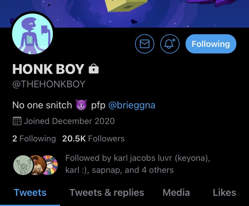 skephaIoREAL's tweet photo. I JUST NOTICED THIS WHAT THE FUCK https://t.co/n5SlznYV4s