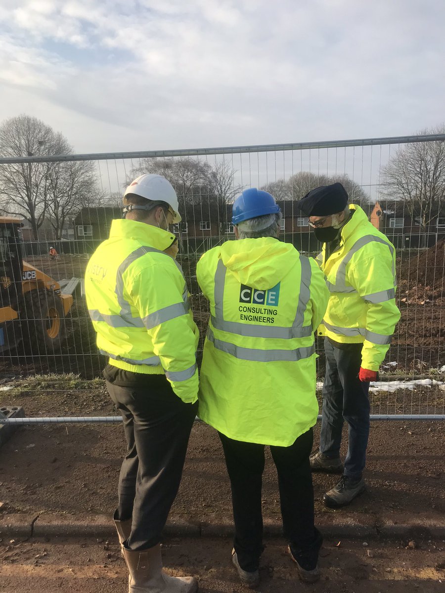 Clarkelee1's tweet photo. #progress #week1 #AshfiedGrange @teamvistryp @dhanjalfamily #TeamVistry #loveConstruction https://t.co/dFJqyddyZg