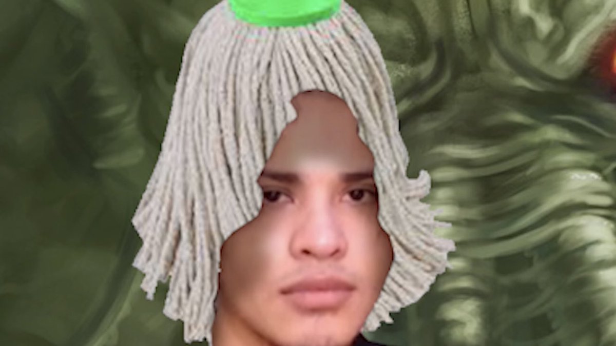 Chedic1's tweet photo. Peak comedy https://t.co/0HnYVdNzIW