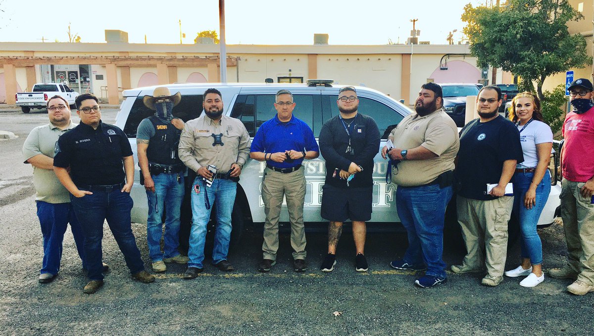 TMPALegislative's tweet photo. Field Rep Losoya and TMPA welcomes our newest members from the Brewster County Sheriff’s Department!  

Welcome &amp; Stay Safe
#tmpastrong https://t.co/3RMo8tvwic