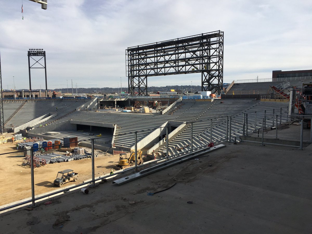 Tyler_Cantrell's tweet photo. My friend is working in the new #UAB stadium. Here are some pics. Including a few extra in the thread. #GoBlazers https://t.co/r87K527zWm