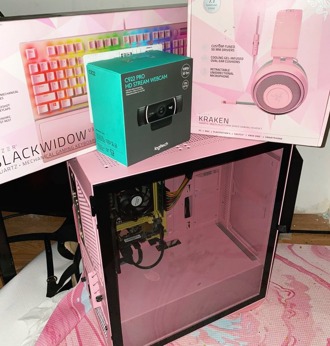 So it begins...  #Razer #RazerBlackWidowV3 #RazerKraken #RazerQuartz #LogitechC922 #CustomDesktop #Streamer<a href="/tag/razer"class="tags">#Razer</a><a href="/tag/razerblackwidowv3"class="tags">#RazerBlackWidowV3</a><a href="/tag/razerkraken"class="tags">#RazerKraken</a><a href="/tag/twitch"class="tags"><span>#twitch</span></a><a href="/tag/streamer"class="tags"><span>#streamer</span></a><a href="/tag/logitechc922"class="tags"><span>#logitechc922</span></a><a href="/tag/razerquartz%20"class="tags"><span>#razerquartz </span></a>