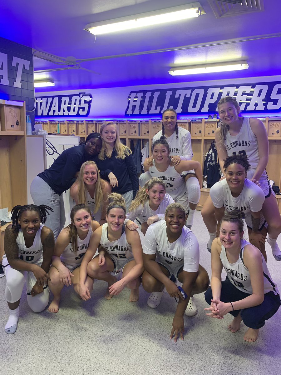 CoachJJRiehlSEU's tweet photo. The word for the day was #joy and we sure had a lot of it! Fun night for the squad. #milestone1 #1T1F1L https://t.co/XtdAeAzfaw