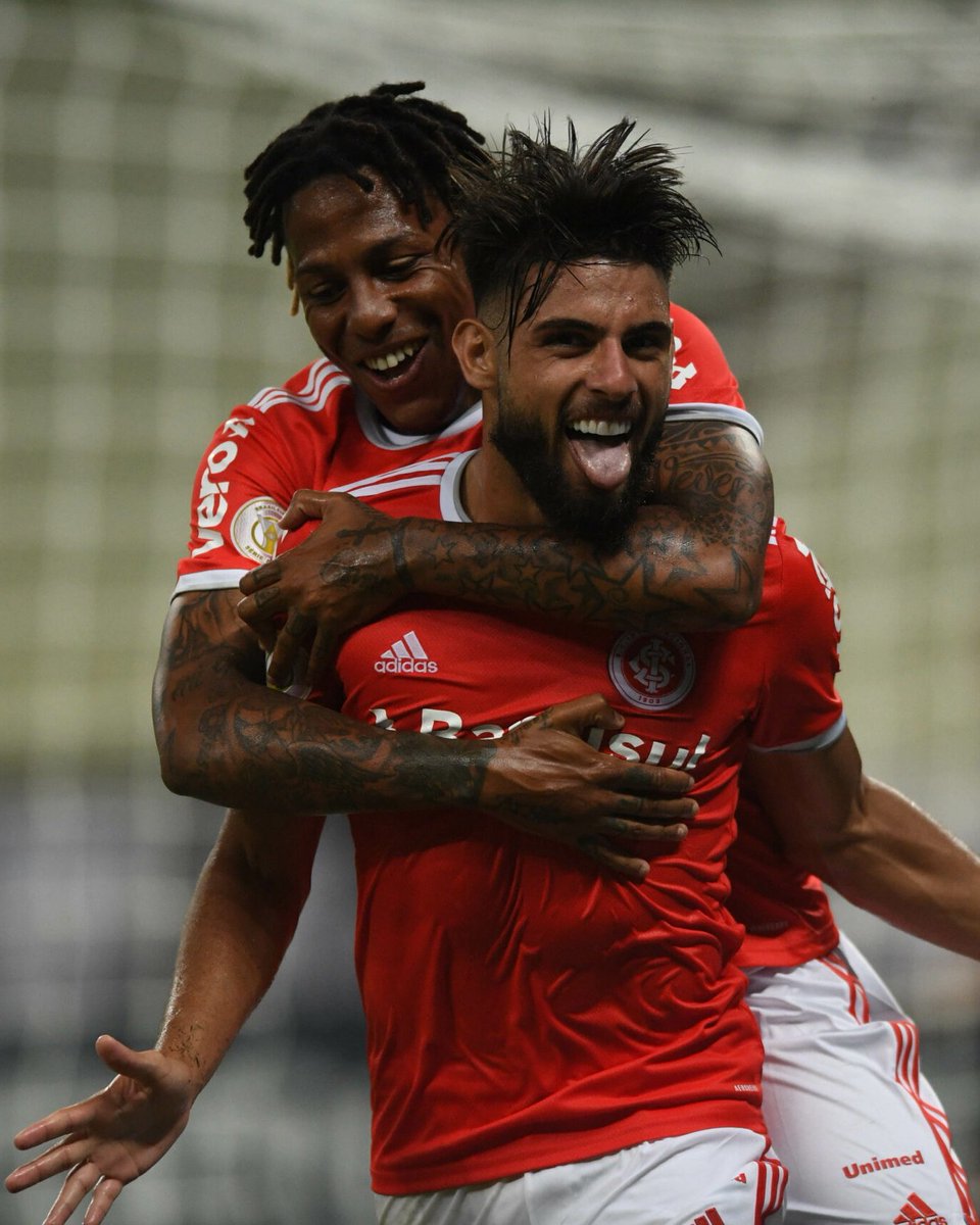 SigaaInter's tweet photo. Vitória Colorada! 🇦🇹🤙
.
Internacional visitou o Ceará e venceu por 2x0. Caio Vidal e Yuri Alberto marcaram os gols Colorados.
.
#VamoInter #SigaInter #Brasileirão2020 https://t.co/FvHa5VlXDH