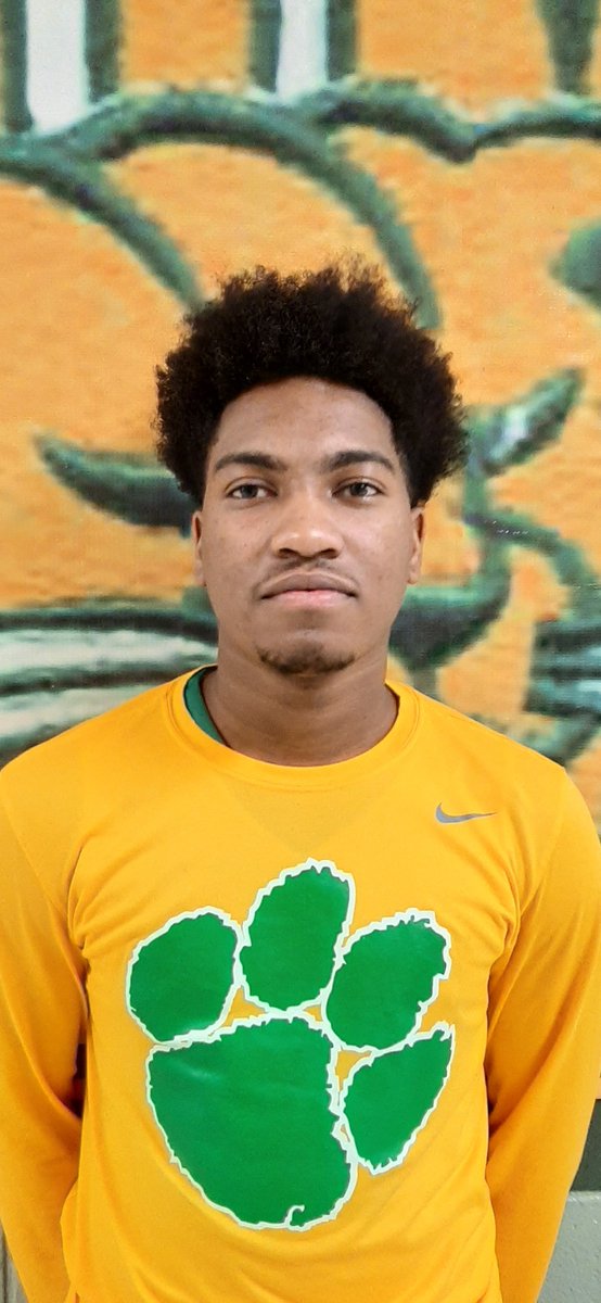 CoachReynell's tweet photo. 🏀Individual stats in tonight's #BunnBasketball win over Warren County. Next game is Friday 1/15/21 at J.F. Webb.

Points: PJ Spivey 18, Quay Mosley (@kidQuay2) 13, Jai Austin 11, Jordan Perry 9, Tre Artis 4, Aidan McKeithan 3, Ohage Kearney 2, Mark Evans 2, LB Bolden 1 https://t.co/PvvOP0MiFY