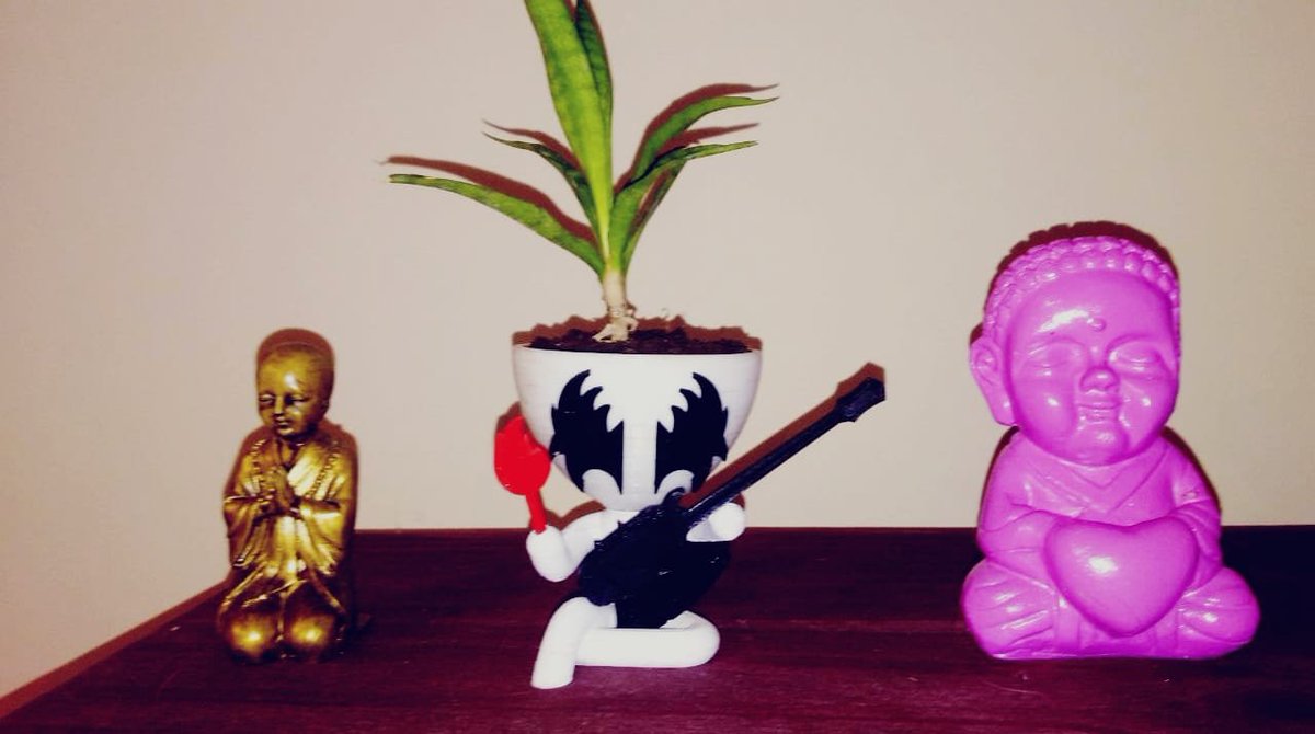 Aunque sea edición KISS, yo le puse EMI...🤘😎
Fanática de vos.
<a href="/EGBrancciari/">EMI</a>