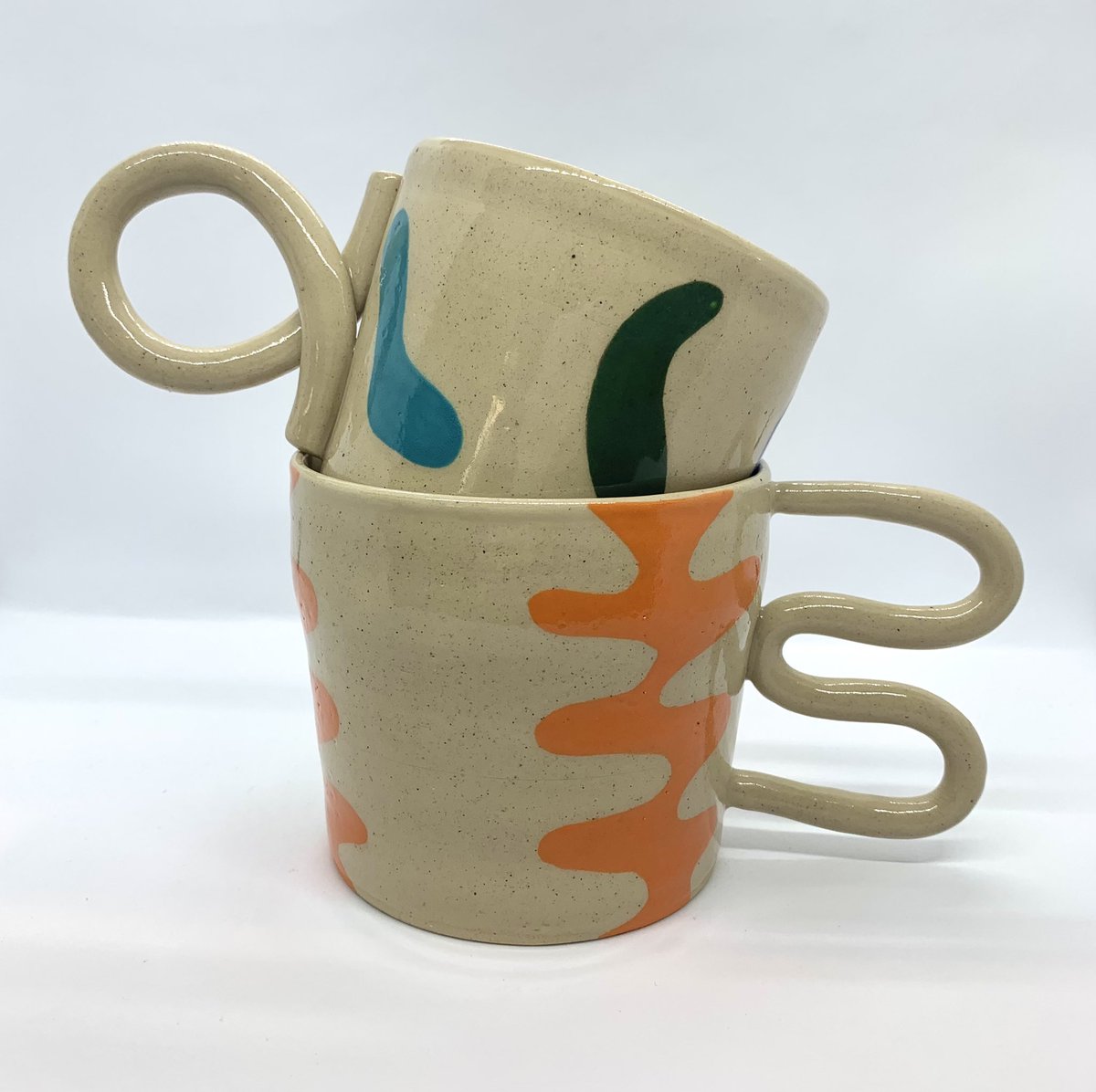 LoRunCeramics's tweet photo. Hey guys! I finally made a separate Twitter for my art. here’s some of my work (: #ceramics #pottery #art https://t.co/7Gj6MUSdhD