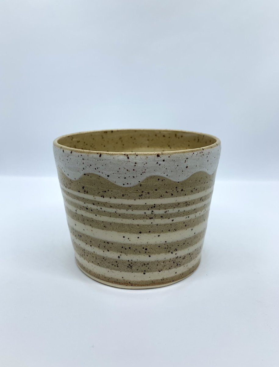 LoRunCeramics's tweet photo. Hey guys! I finally made a separate Twitter for my art. here’s some of my work (: #ceramics #pottery #art https://t.co/7Gj6MUSdhD