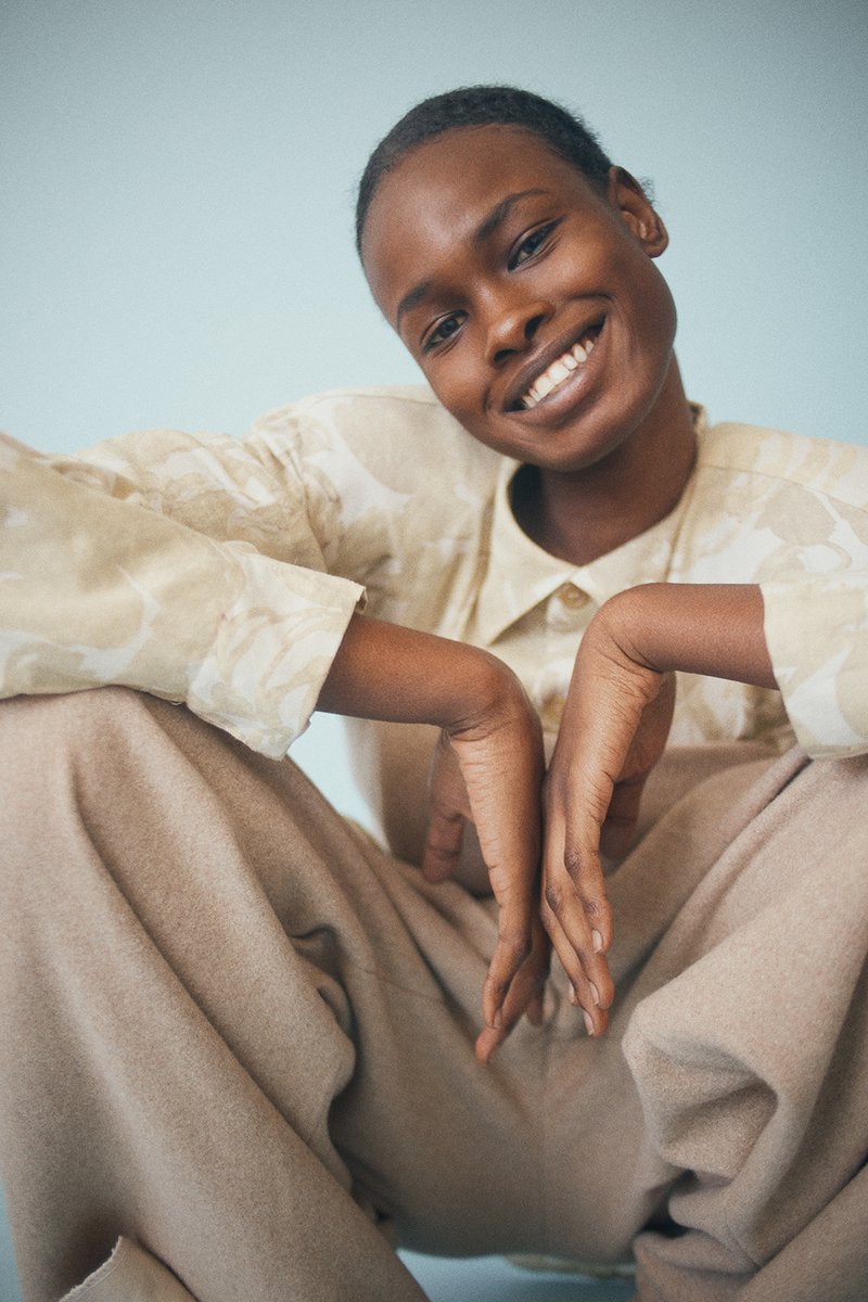 5 Cool Girls, 5+ Cool Shirt: coolpretty.cool/5-cool-girls-5…