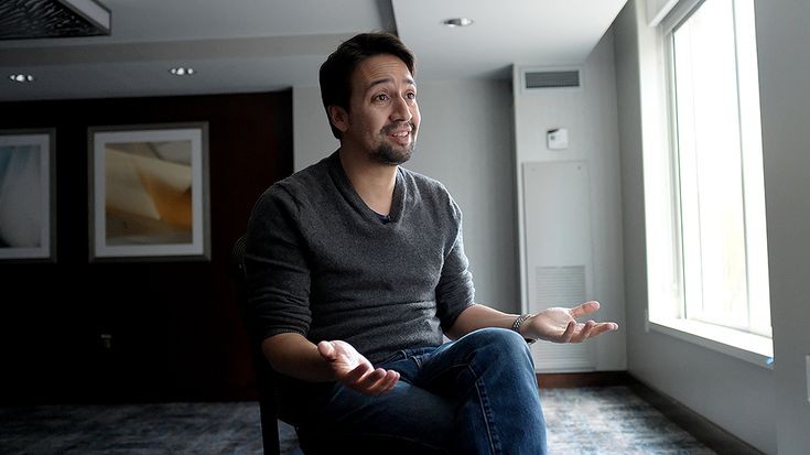 The cutest pics of Lin-Manuel MirandaA thread: