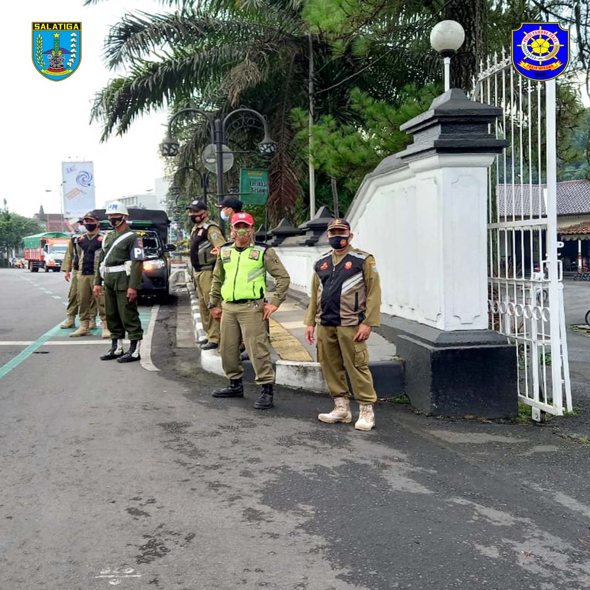 selalu jaga kesehatan kita dan orang yang kita sayangi. lawan Covid-19 dengan disiplin taati protokol kesehatan..
