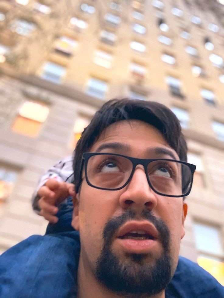 The cutest pics of Lin-Manuel MirandaA thread: