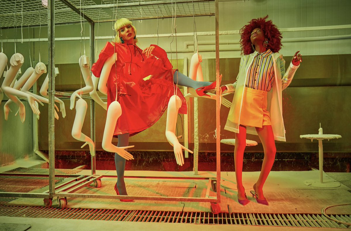 Ramses Radi presents MASQUERADE GANG in #BASIC Issue 9. 💥🔥💥🔥
PHOTOGRAPHER Ramses Radi
STYLIST Rashyd Abdullah @rashydabdulla 
MASKS by Sergey Slashchev @slaschevs 
MUA 唐唐
HAIR Andrea @aluiehair
MODELS Annet Ko @annetdominiqueko, Soslan <a href="/soslan_/">Soslan S</a> &amp; Irene Hermes