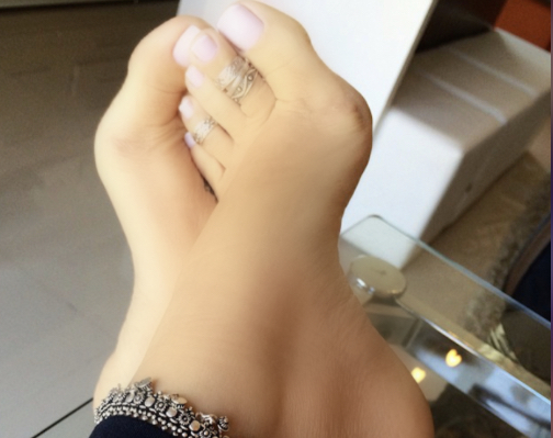InesVotre's tweet photo. Voici ce dont pourquoi vous êtes si faibles. 🤣🤣🤫
Bande de putes.
À MES PIEDS. 🤫🤫👠👣
#moneymiss #moneyslave #cashmeet #arabicfindom #goddessfr #goddess #deesse #domination #findom #cashmaster #pig #pigs #pieds #efdp #feetdomina #feet #footfetich #feetfetish #fetichiste https://t.co/kIFElauFWj
