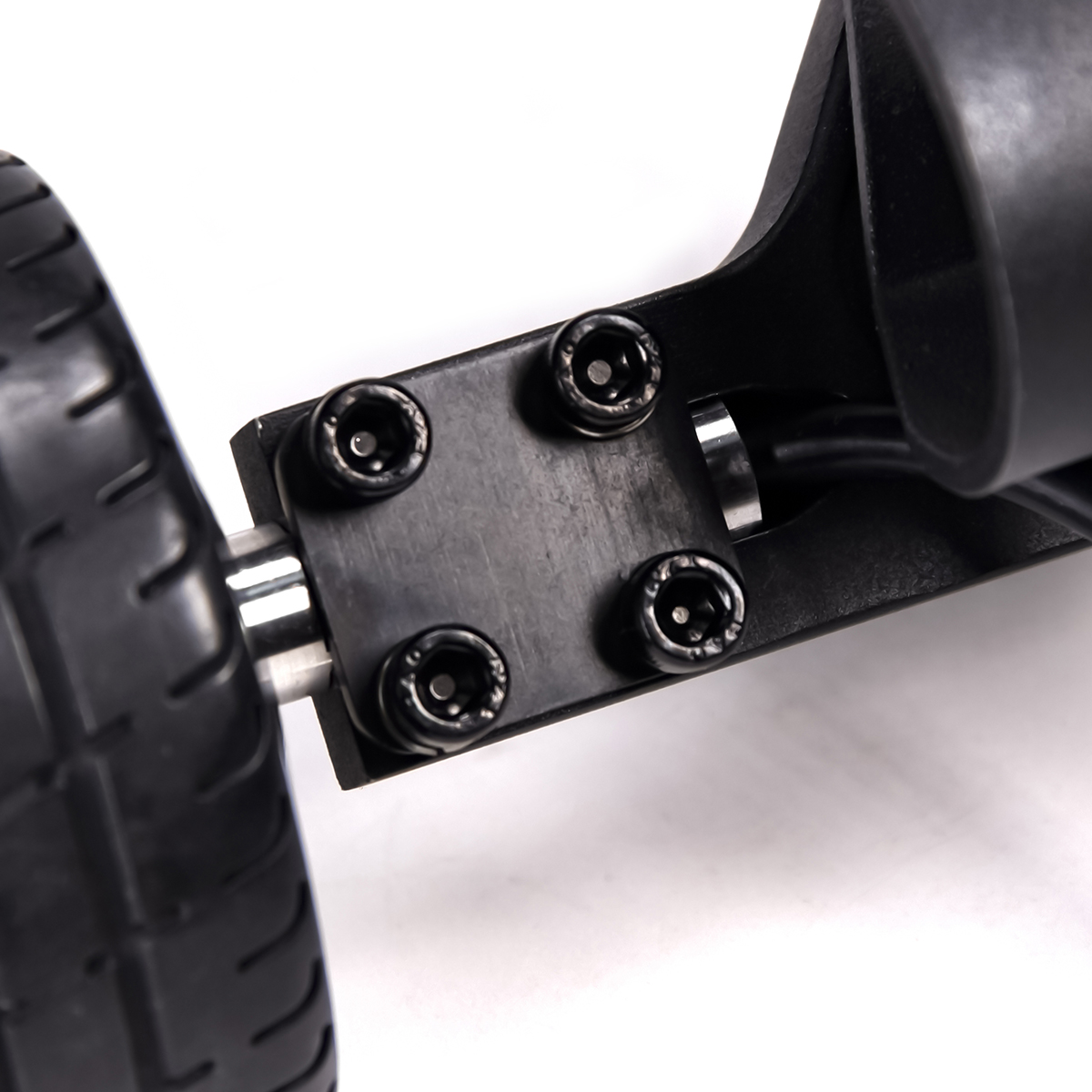 Rear Tension Suspension Truck. 

Land SnaiL 930 Electric Skateboard

SK / WhatsApp:  +86 13670131260

#BrotherHobby #LandSnaiL #ESkateboard #LandSnaiL930 #electricskateboard #esk8 #eboard #eboarding #electricskateboarding #skateboard #skate #electricscooter
