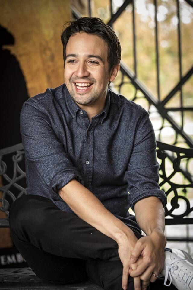 The cutest pics of Lin-Manuel MirandaA thread: