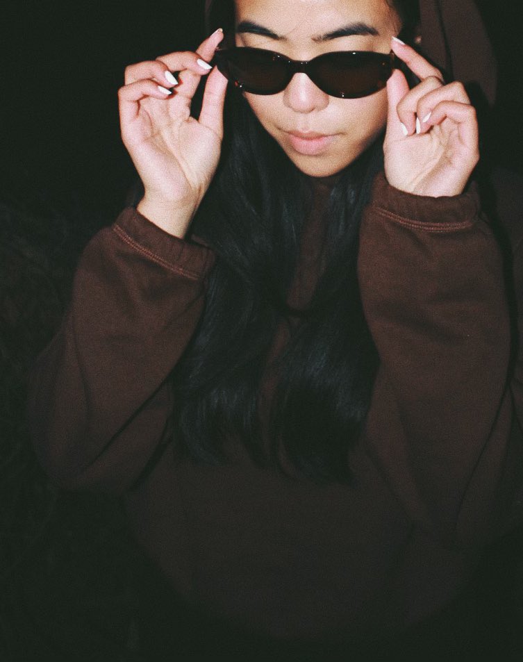 thecitythatfell's tweet photo. @bretmanrock @dimeoptics https://t.co/ccLR95kI40