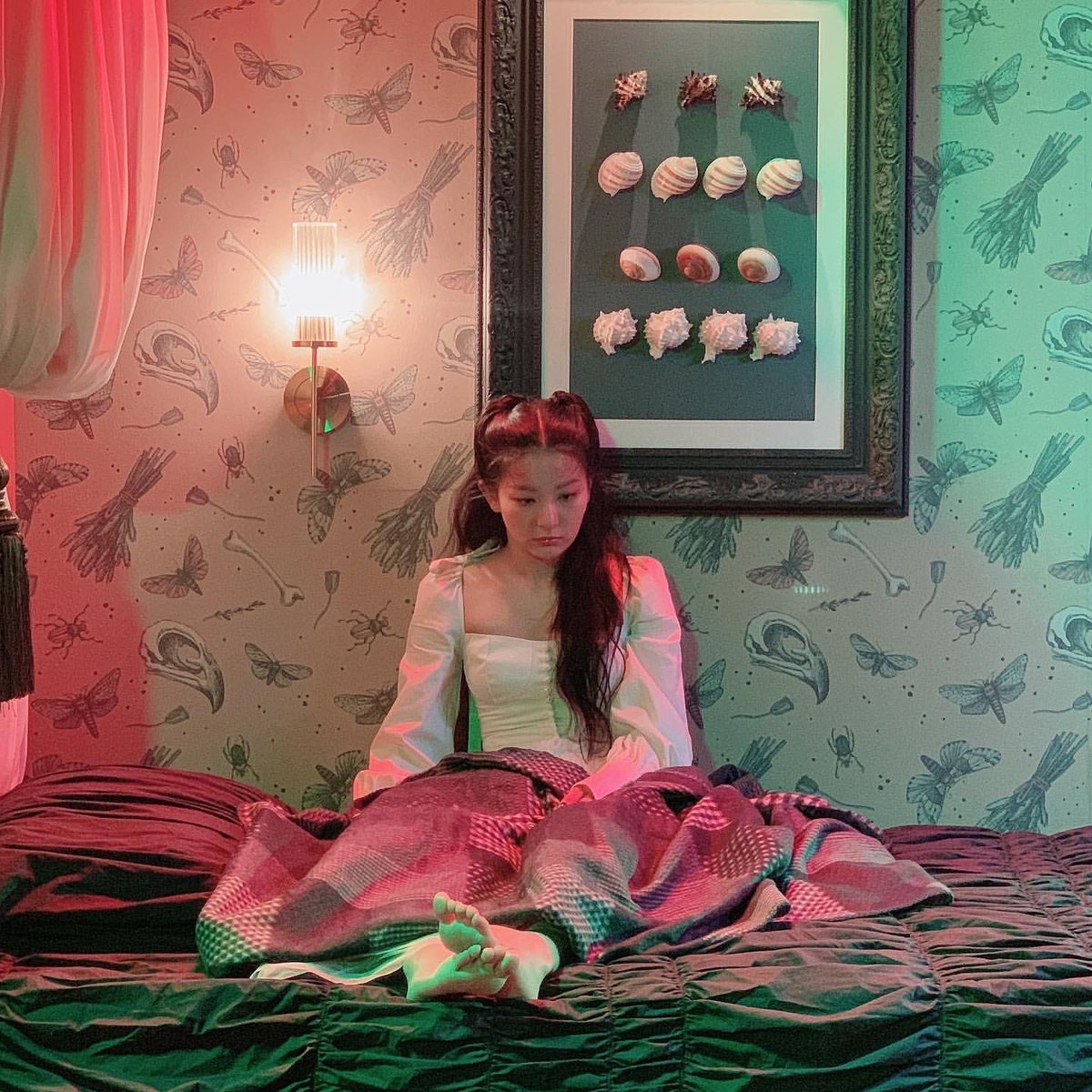 shhhh ... seulgis thinking (a thread of seulgi thinking just for me)