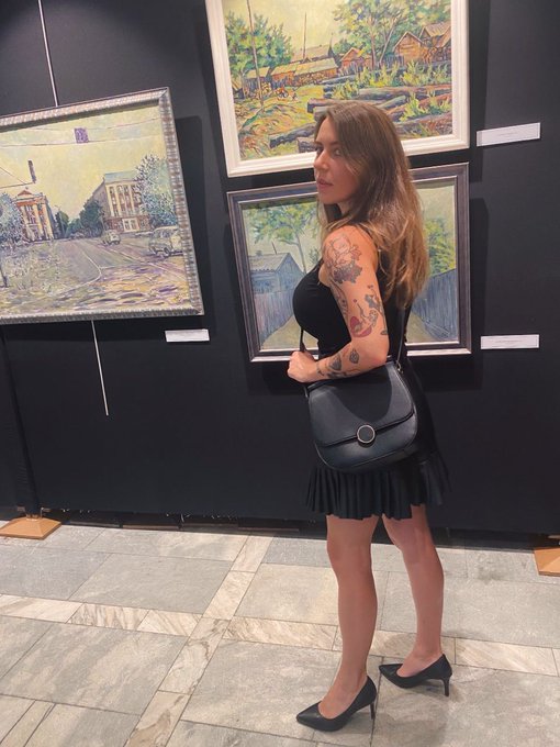 I am into art, sometimes ??
#kochanius #kochansucks #onlyfans https://t.co/YGGaBoiLvR