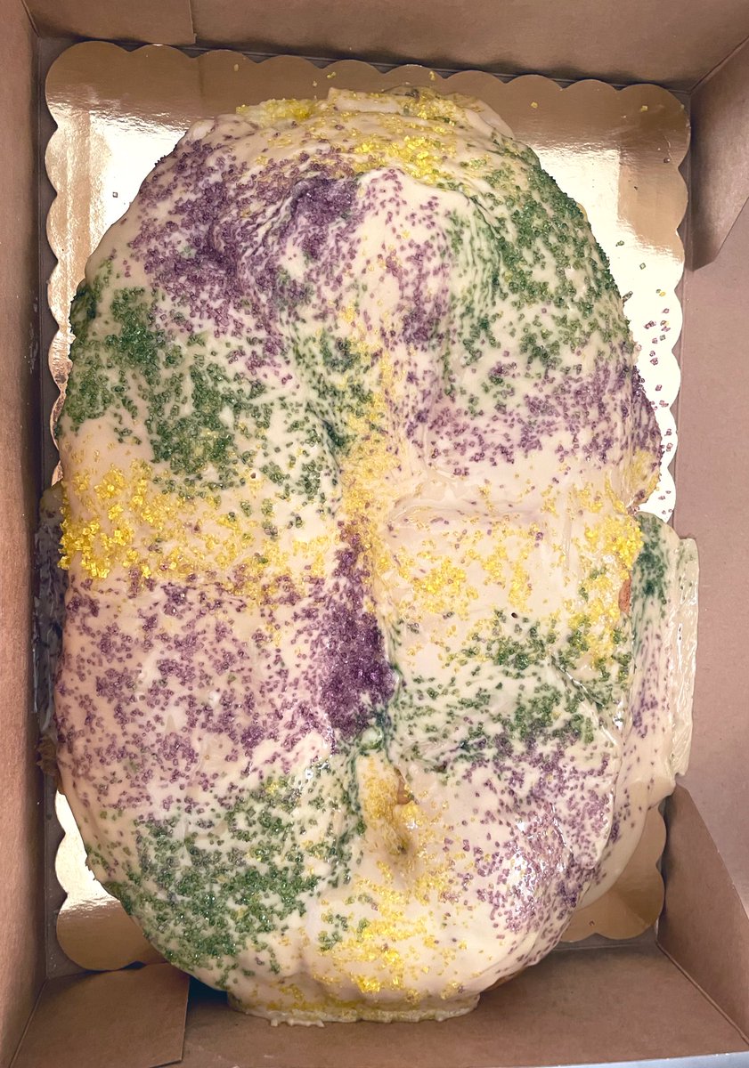 RRaoMD's tweet photo. What is more exciting than my first king cake of the season??? Getting my first #COVIDvaccine @CHNOLA! #SleevesUpLA #maskupnola #breadsonoak #ThisIsOurShot https://t.co/ex8zTfNFSP