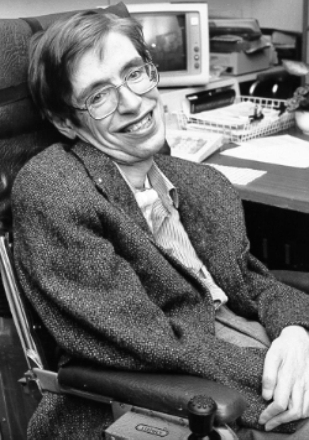 A person who has told us the \"The Brief History of Time\"...

Happy Birthday Sir Stephen Hawking... 