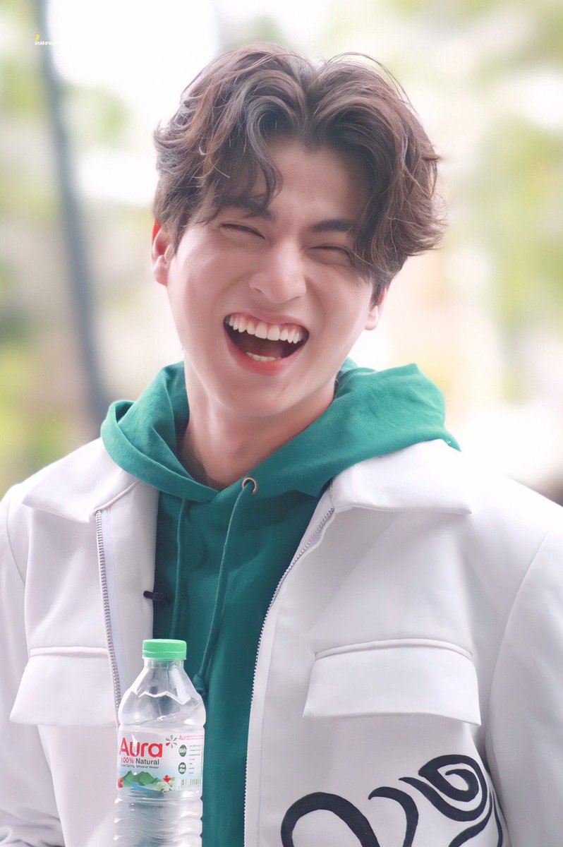 Kwangmin86882's tweet photo. รักยิ้มเธอพิมพ์ลงไป จับจองในใจของฉัน @gulfkanawut #เจ้าชายน้อยแห่งรอยยิ้ม #GulfKanawut https://t.co/nXCFMY6G26
