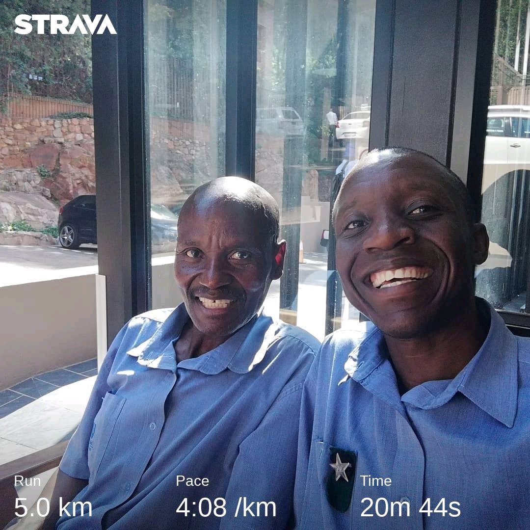 shadysigama's tweet photo. Morning RunwithShady Day 4 5km Challenge #WiththeLegend #Ngazwitukungazwituku #Somethingtotell #Brightfutures #Ownyourmoment https://t.co/y5TNTPbgFI
