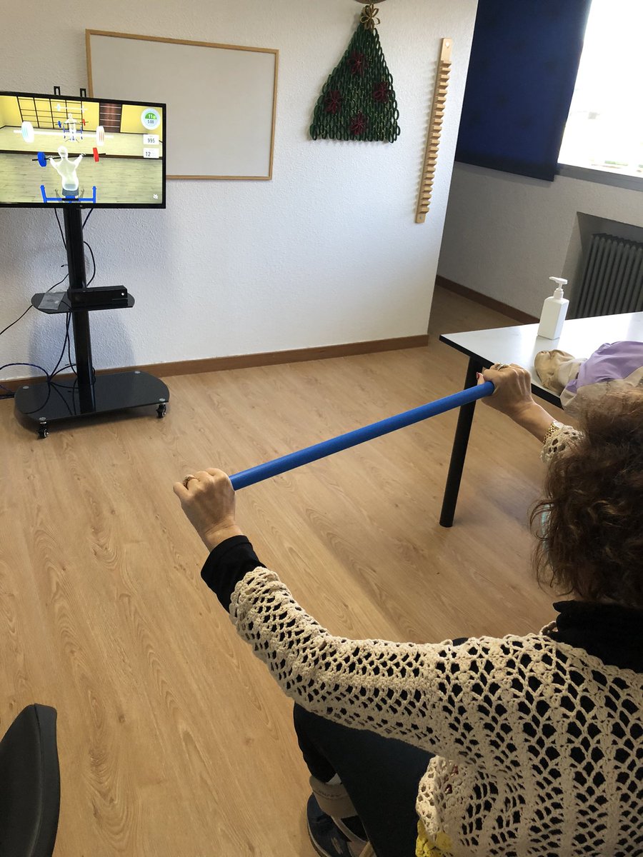 ataemtalavera's tweet photo. Gracias a la @fundacionbancosantander , Ataem ha comenzado a utilizar VirtualRehab, una plataforma de rehabilitación que mejora la movilidad, y hace más accesible y atractiva la realización de ejercicios tanto de miembros superiores como inferiores. #ataem #rehabilitacionvirtual https://t.co/MNA9zibFll