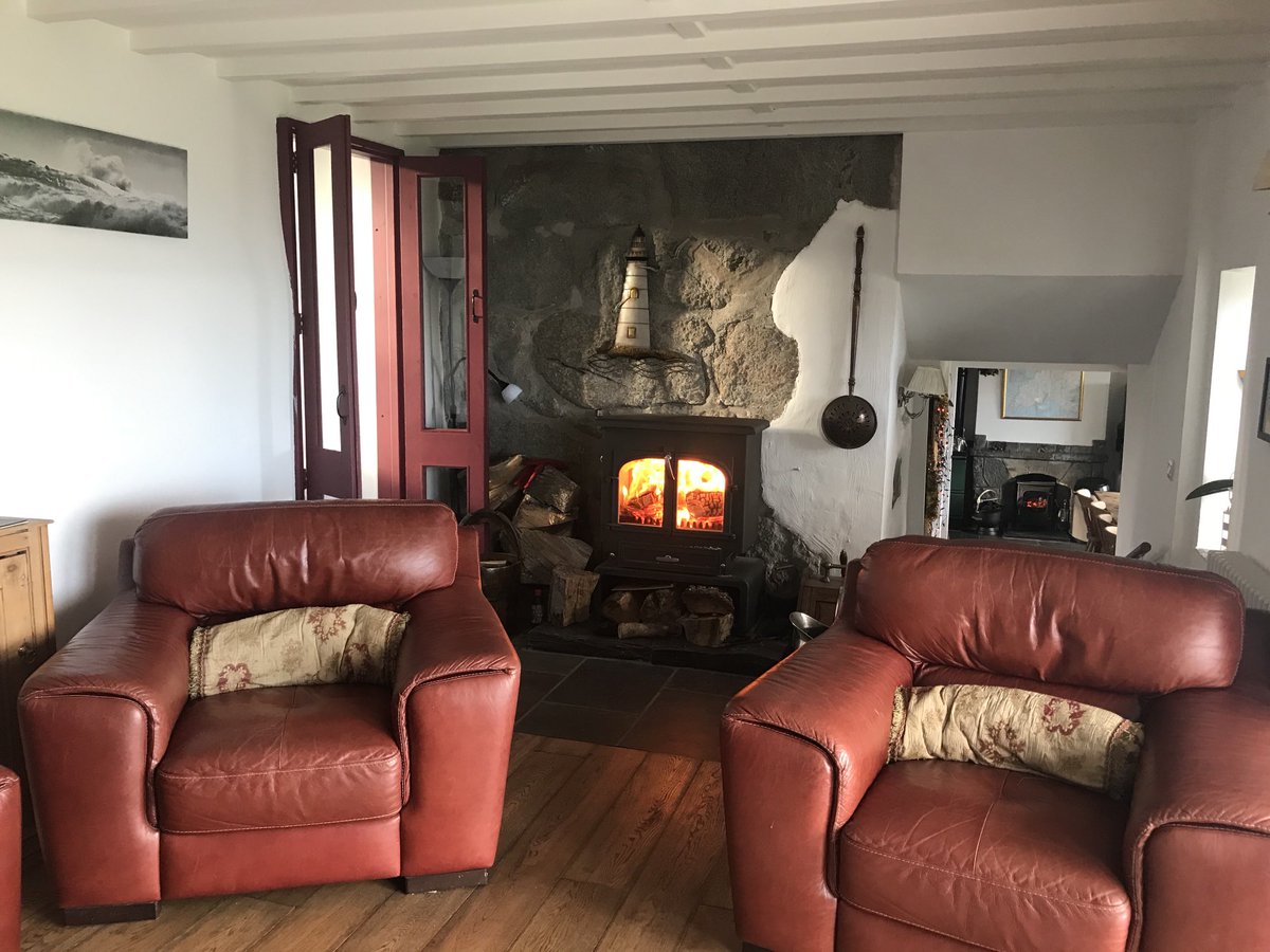 I’ve been nominated by ⁦@VickyBertenshaw⁩ to share a picture of my everyday life. I nominate ⁦⁦<a href="/ruthlady/">Ruth Norris</a>⁩ ⁦@ajlittlewood⁩