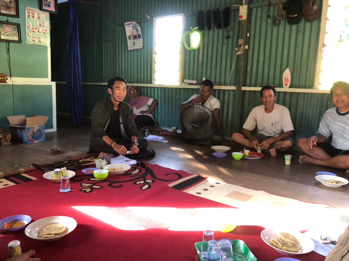 KaltaraPpb's tweet photo. #AksiPenyuluh kegiatan pembentukan dan peningkatan kapasitas kelembagaan kelompok pelaku utama KP kab.Nunukan oleh PPB Sofyan Ali @sofyanalisaputr @fisheris_ @puslatluhkp @brsdm_kp @kkpgoid https://t.co/LuznGumtga