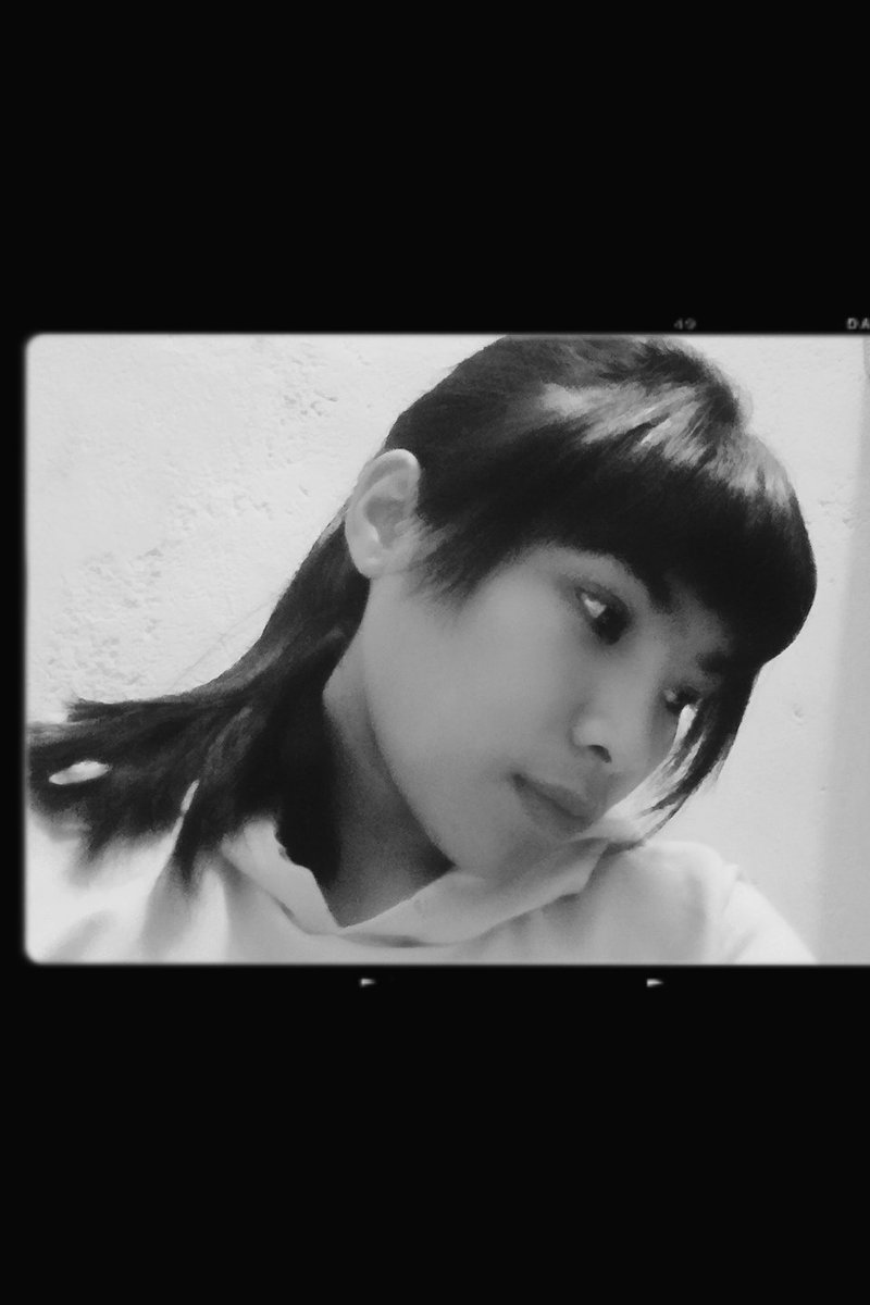 Infri5's tweet image. Jgn kau dengar apa yg mereka omongin santai syg ini awal bukan akhir