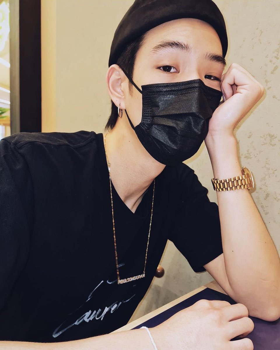 JaylerrFanclub's tweet photo. มีคนคิดถึงแหละพวกเรา☺️

— @JJksnp แกล้งๆ #TalkwithJJ กันมั๊ยคะ🙊

#JAYLERR #NadaoArtist https://t.co/50uLV0BrUd