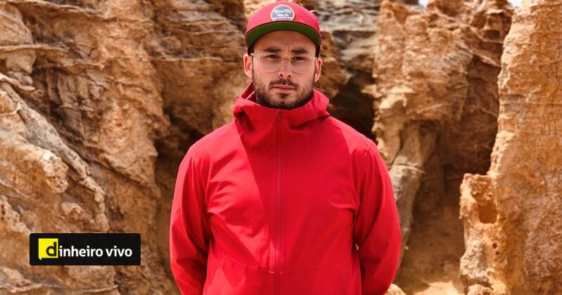 Dalatando de Almeida. Mais riso, mais arrojo, mais, mais dlvr.it/Rq8JlD