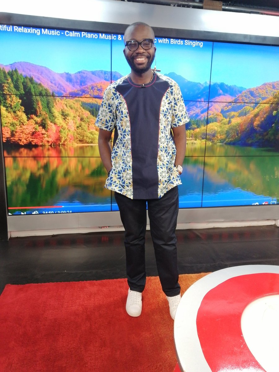 BenjaminAkakpo3's tweet photo. Join us on the #AMSHOW as we discourse on the #MostRelevant issues this #FridayMorning!

Let's do this for #GodAndCountry!

God #RichlyBlessYou!💪🏾❤️😊🙌🏾 https://t.co/05wSbBLc3o